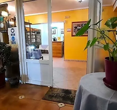 La Casona Inn 2*