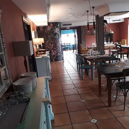 La Casona Inn 2*